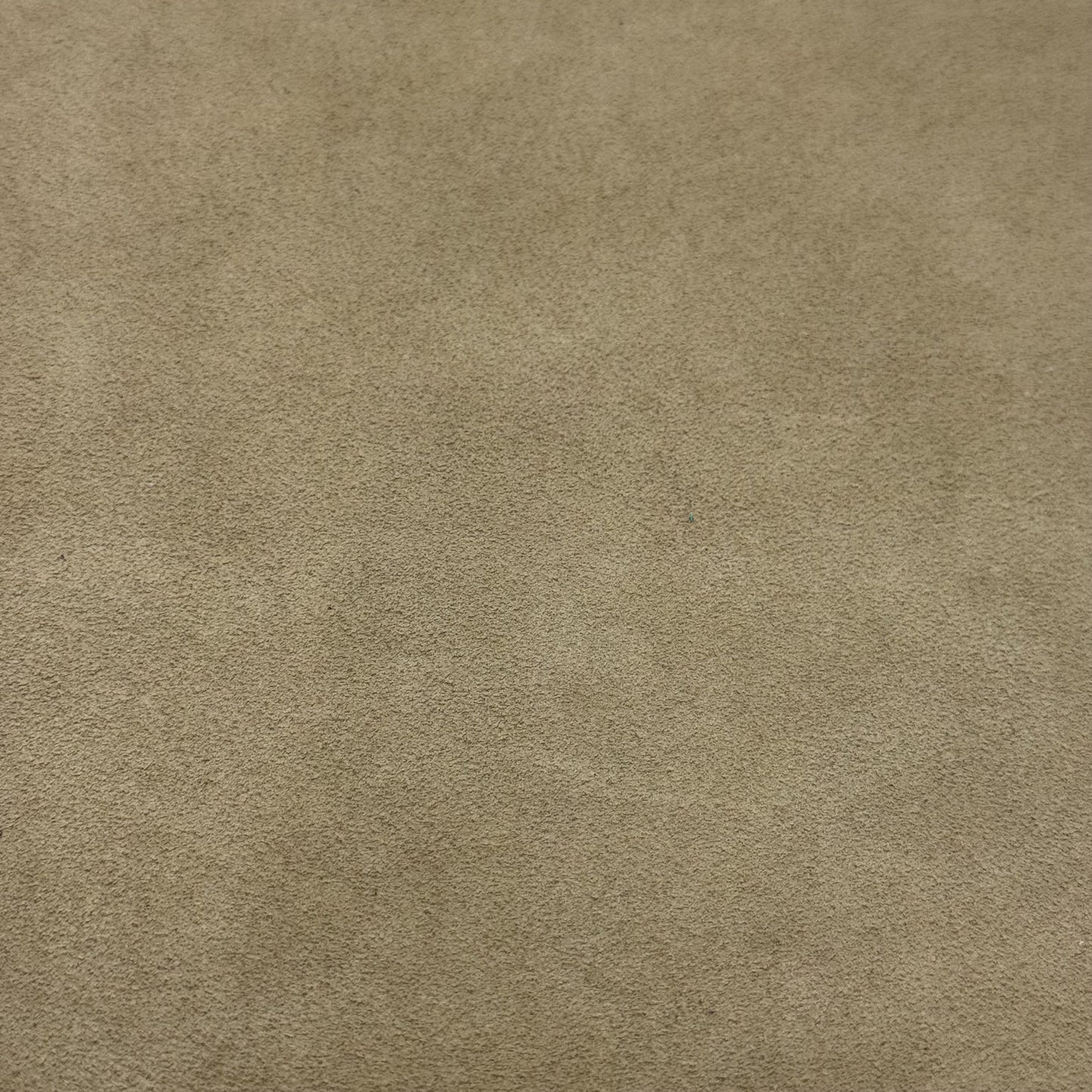 Silver Micro Point on 0105 Camel Cow Suede